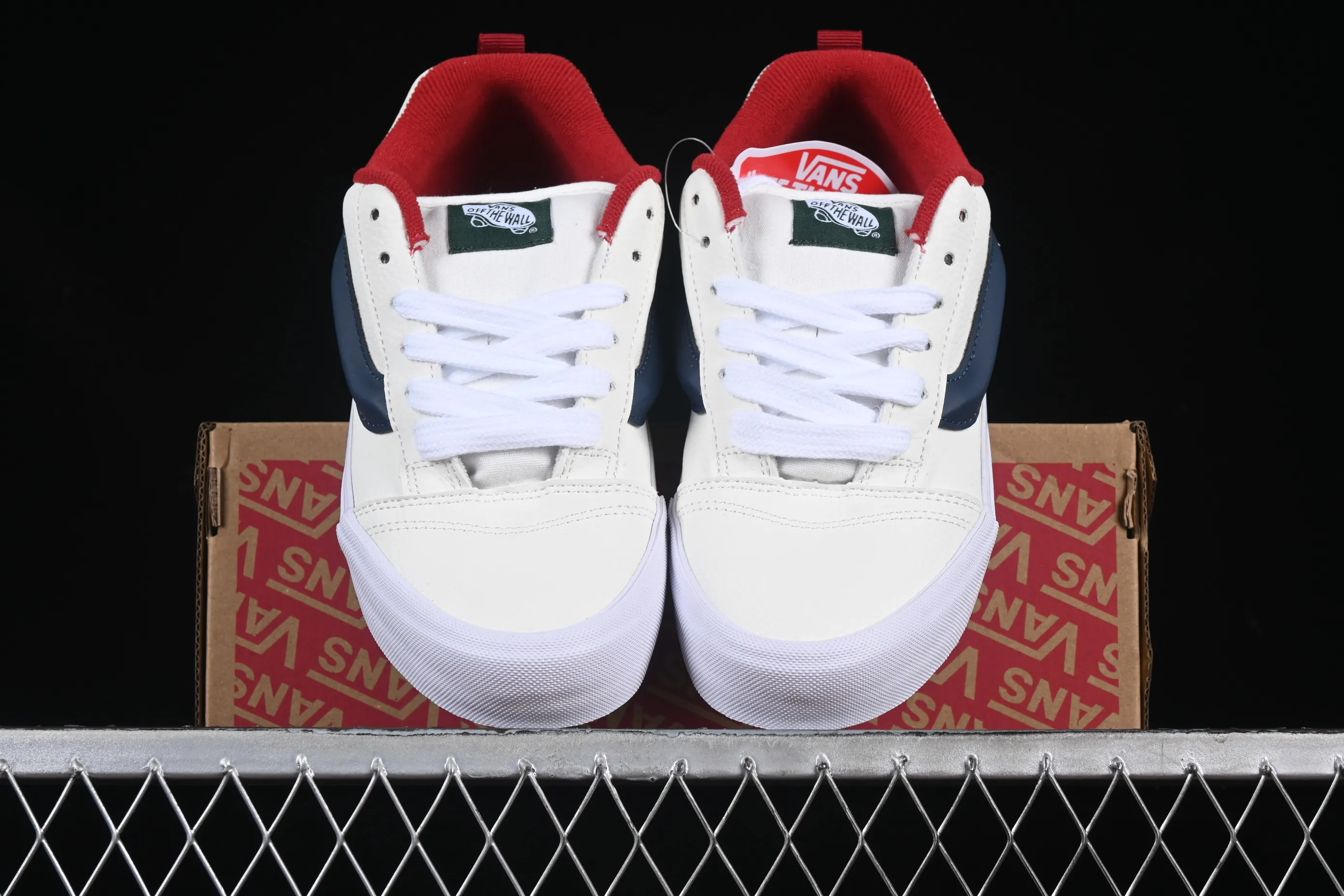 All categories Vans Vans series Vans Low Vans low-top Vans Knu Skool Vans low-top retro casual fat bread shoes VN0009QC377